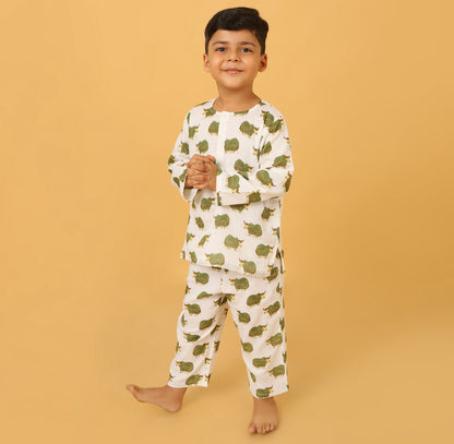 Green Grazing Yak Kurta Pyjama