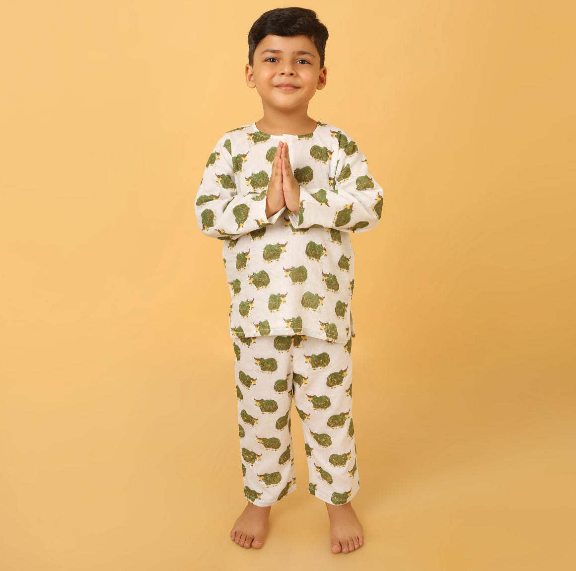 Green Grazing Yak Kurta Pyjama